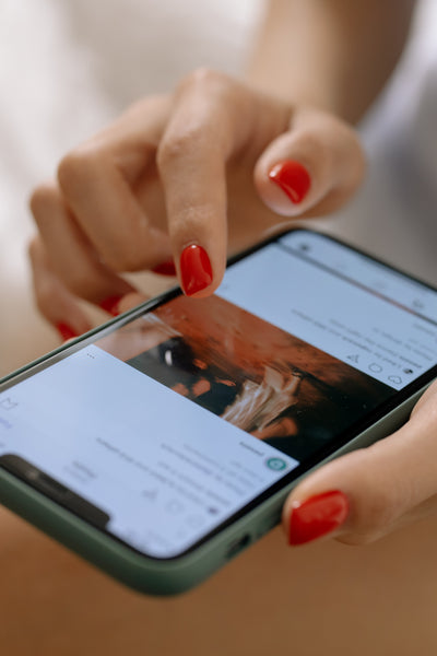 Let's Capture Your Clients and Community Attention With effective Instagram Hair Captions now!
